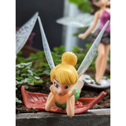 Tinkerbell liegend